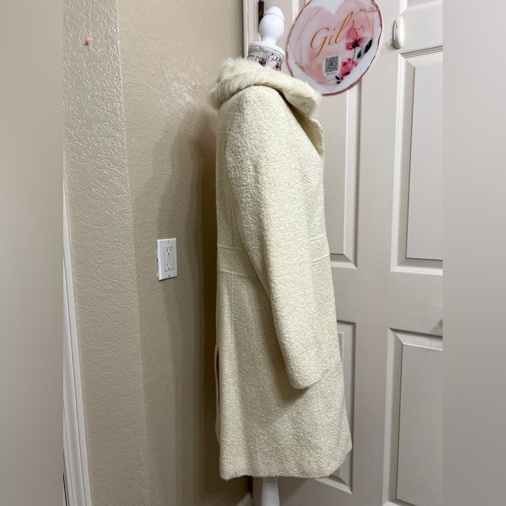 Marvin Richards Cream Teddy Jacket with Removable Faux Fur Collar - Picture 3 of 11